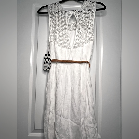 Modbe Daydreamer Dress White - Picture 2 of 7